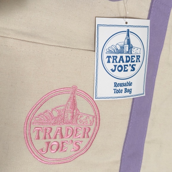 Trader Joe's Large Lavender Tote Bag NEW With Tags - Picture 7 of 8